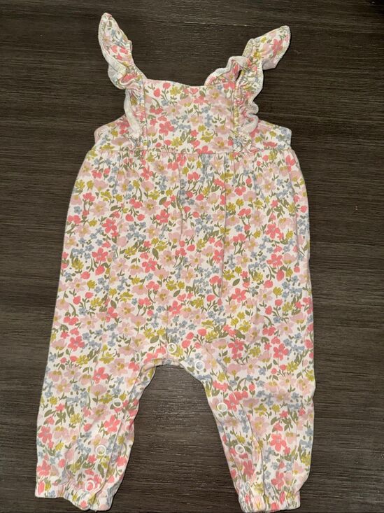 Carter's Other - Baby Girl outfit 0-3 months outfit summer Fall Outfit bundle and save clothing l